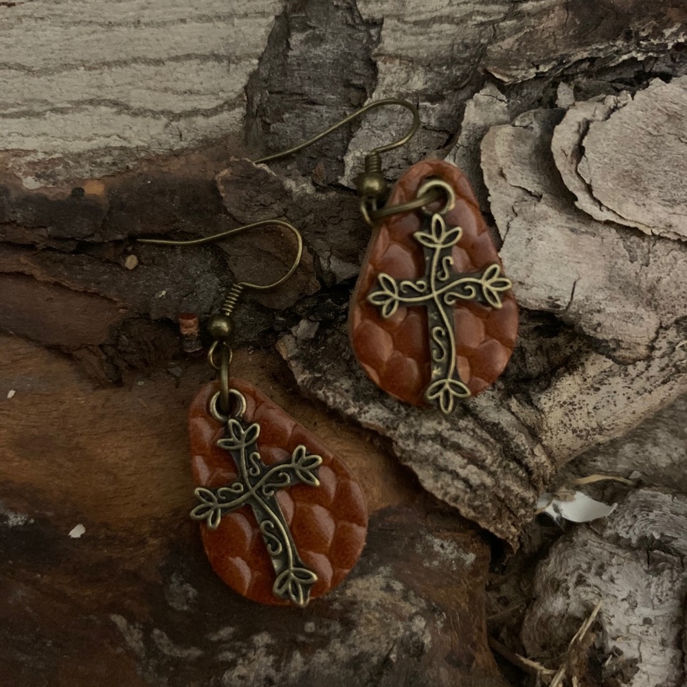Handcrafted Leather & Antique Gold Cross Earrings